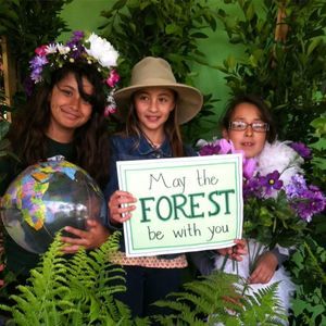 Meet your Posher, Crystal